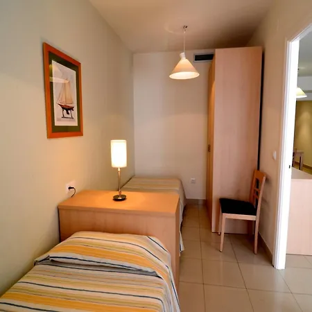 For Six People With Swimming Pool * L' Escala